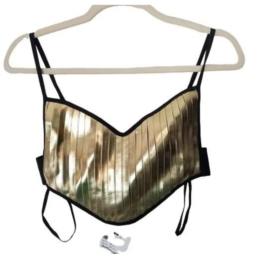 NWT iHeartRaves Festival Top